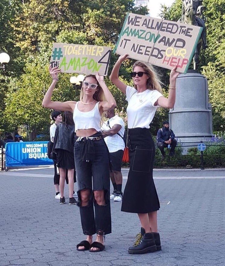 iss3ymistak3's tweet photo. we love woke queens #Together4TheAmazon https://t.co/BFY1JA4RlE