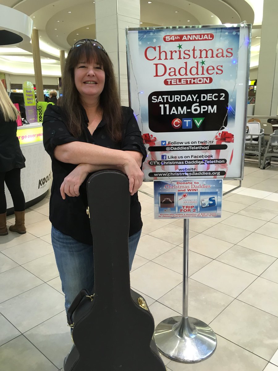 DaddiesTelethon's tweet photo. Thanks Carla Bonnell for stopping by today @RegentMall_NB ! Can’t wait for your performance on @DaddiesTelethon on December 2nd! @carlabonnell #4thekids #HelpingLessFortunate #Christmas https://t.co/QedsG34RqT