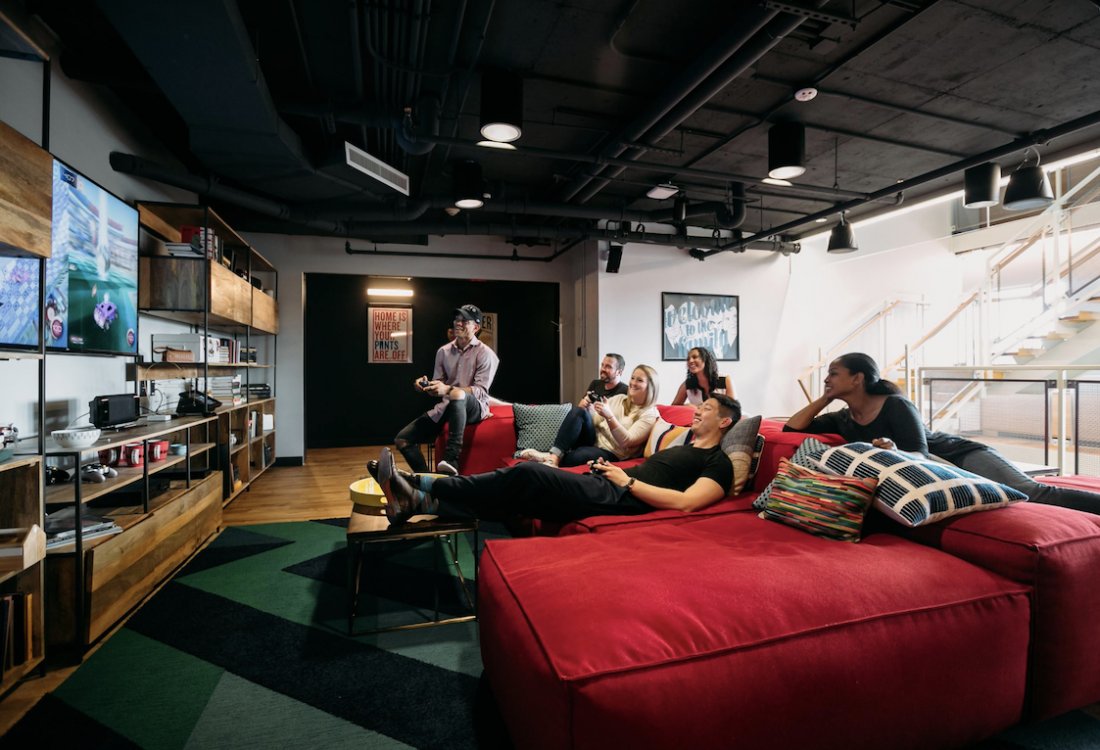 linkedhome_asia's tweet photo. The next time you are in #Hanoi, experience a unique #CoLiving residence at #LinkedHome 
Keep interacting with us and get inspired! https://t.co/ljobI4bwOJ #StayToYourFullest #LiveLikeALocal #IESEGsmm @Lepetittravel @iamlocalified https://t.co/5Dwn8XxzIw