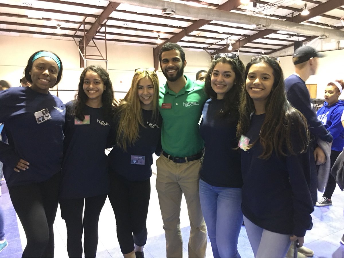 CGHS_HOSA's tweet photo. 2017 HOSA #FLDA 🎉 Our HOSA officer team had a blast at Camp K! https://t.co/1FJJIYxPig