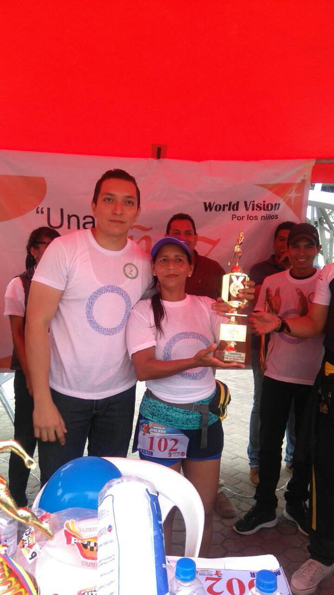 CONUREc's tweet photo. #4k por la lucha contra la Diabetes #DiaMundialDeLaDiabetes organizada por @CONUREc en la Ciudad de #Vinces. https://t.co/nnY2eHcI8n