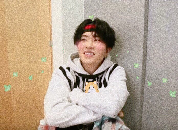 softbot7's tweet image. -`ღ´- ∘⋆  #최영재 ┊ #youngjae ↫ ´- ∘