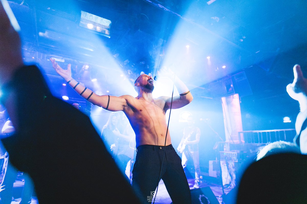 rodrigomenaruiz's tweet photo. Acabamos un fin de semana lleno de fotos y de música con los chicos de @supercroma, @estoesLaMODA y @CANARDmusic.
Y comenzamos otra semana llena de música y de fotos!! 
Let’s GO!!! https://t.co/IxwS0dHq1E