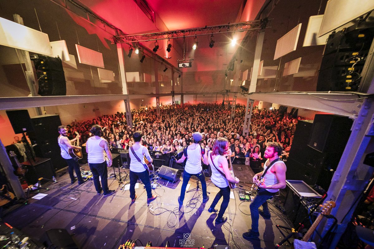 rodrigomenaruiz's tweet photo. Acabamos un fin de semana lleno de fotos y de música con los chicos de @supercroma, @estoesLaMODA y @CANARDmusic.
Y comenzamos otra semana llena de música y de fotos!! 
Let’s GO!!! https://t.co/IxwS0dHq1E