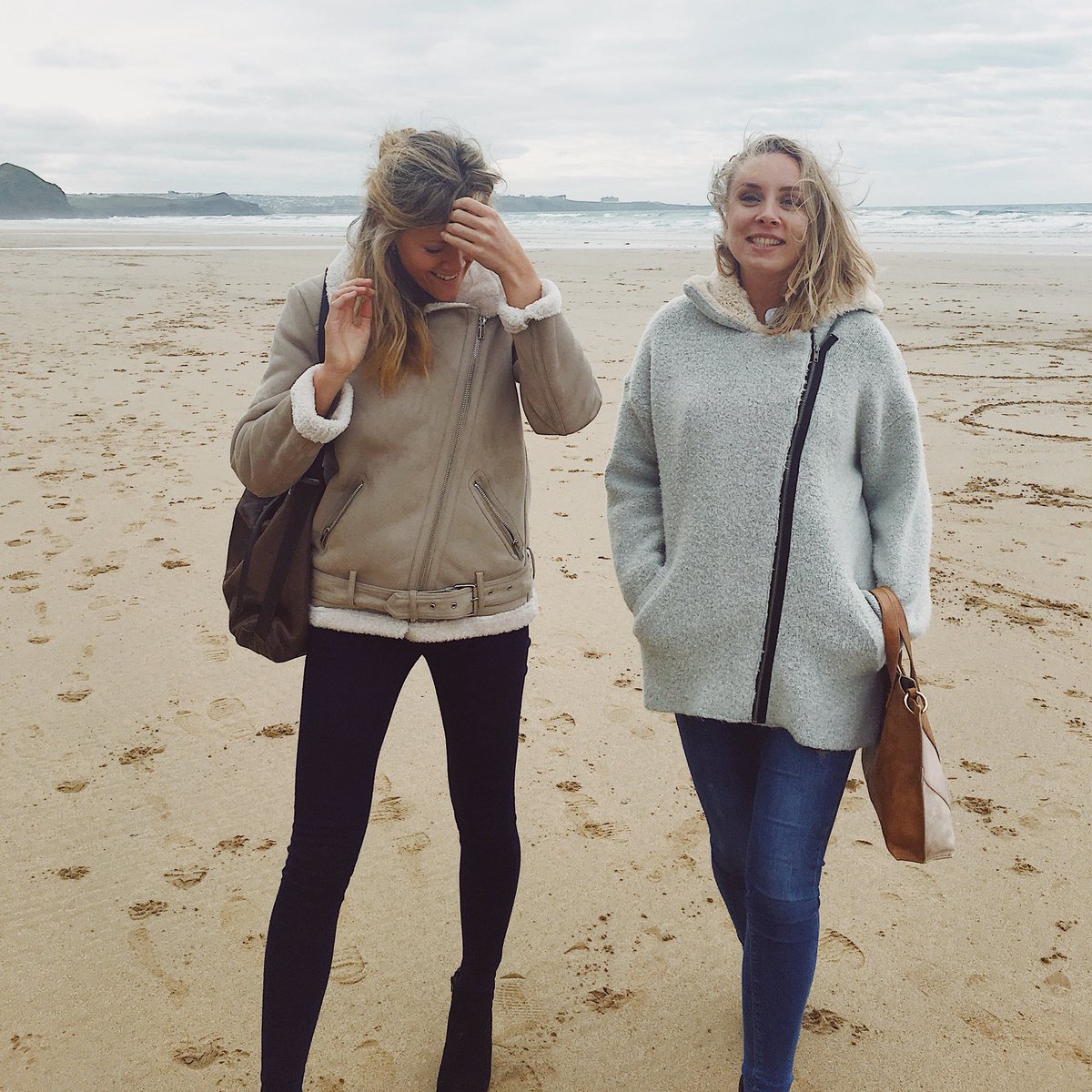 Fifty shades of grey this weekend 🐚☁️☕️⚓️🛁