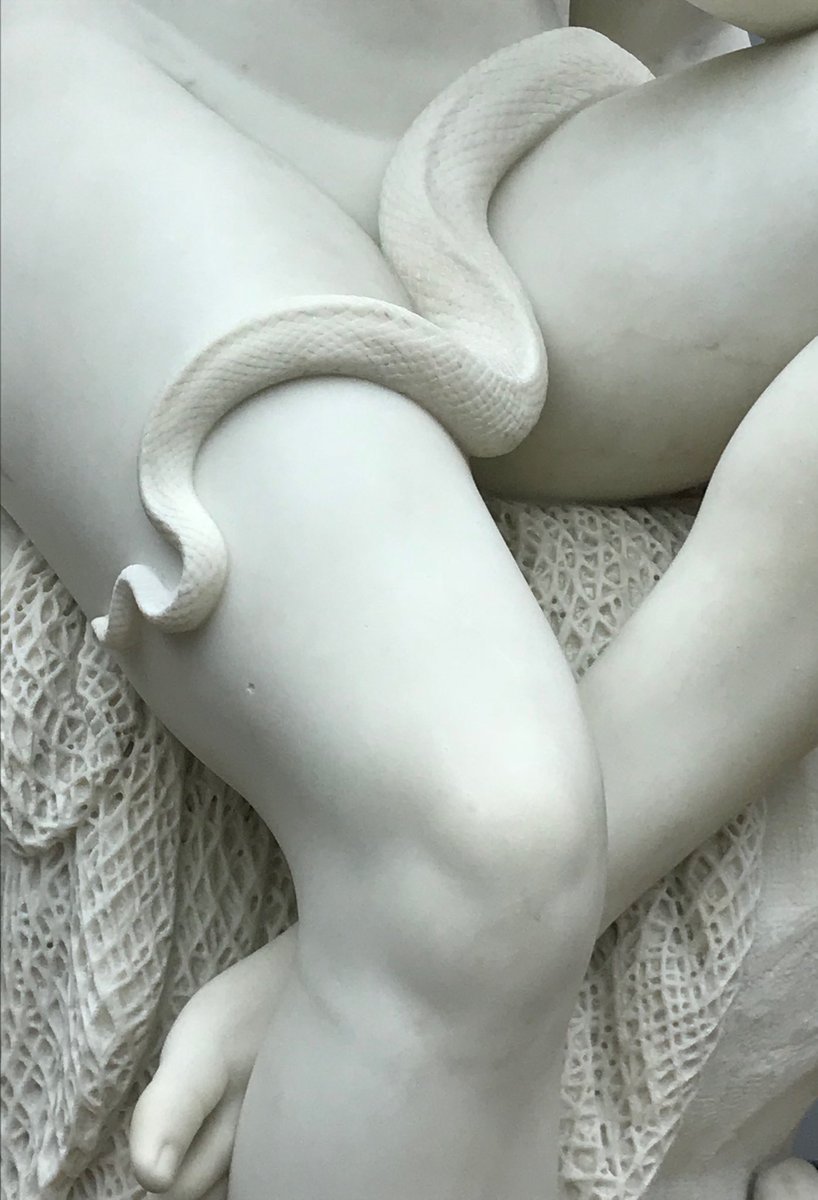 ImagoMartin's tweet photo. En route and lost in #Berlin. My mind wanders. #art #exhibition #sculpture https://t.co/PyUjb4UMVd