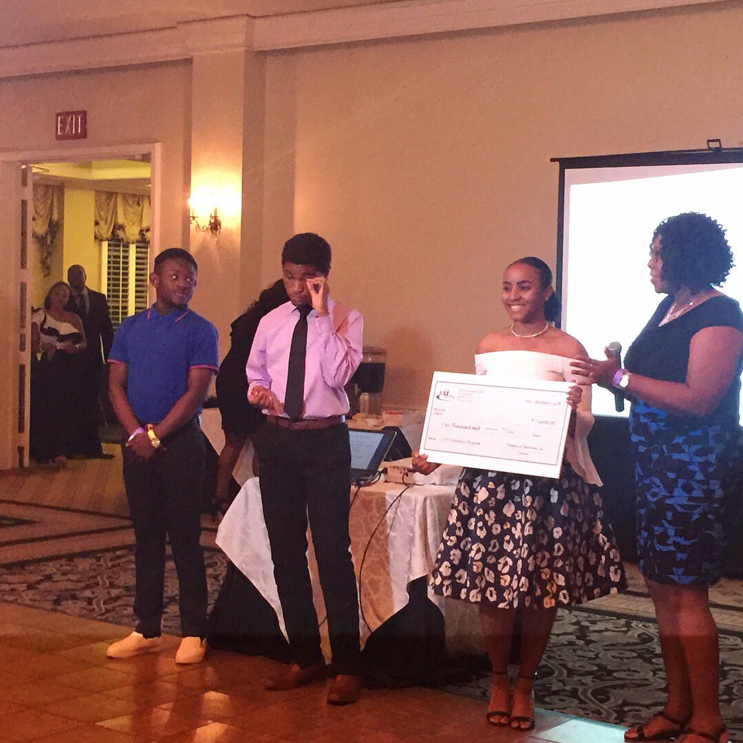 simemacorp's tweet photo. #BigWins 🤩 for Ghanaian Scholars in the U.S. and Ghana with $47,000 in scholarships awarded by @PIEHouston1 in the last 5 years! https://t.co/socpY6ymq0 https://t.co/tuIFmOJxr7