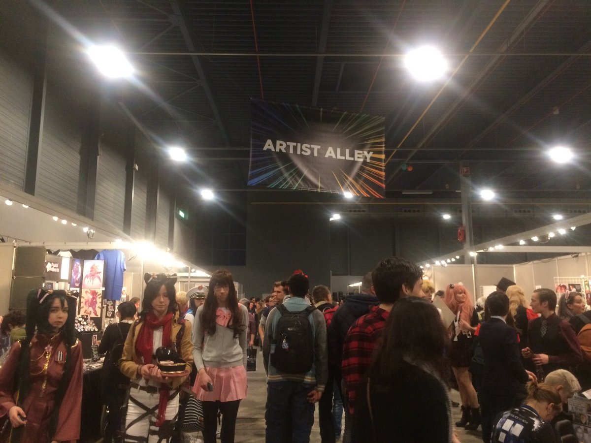 Andonoz's tweet photo. Had a great time at Dutch Comic Con!! I will do my best to get a booth next year!! You’ve got to make dreams come true some day! #dutchcomiccon2017 https://t.co/pi5IhixTsR