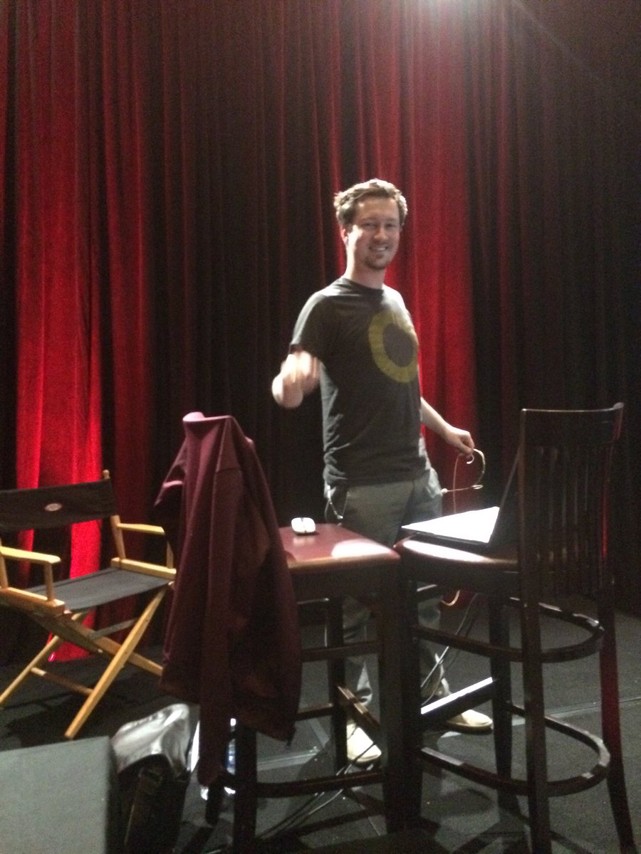 LSAnimation's tweet image. Inspirational brilliance from Till Nowak @TillNowak at CTNx.  (Bad picture because I was excited). #germangenius #CTNX2017