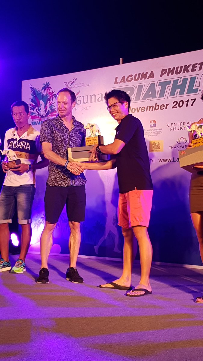 paulsfitz's tweet photo. Super pleased with Age Group gun to tape win @LagunaPhuketTri Olympic+ tri, especially off back of no running for 4 weeks. Chuffed for @robinson_kate taking 3rd Great after party too! #hottestrunever @berkstrisquad https://t.co/iAfEWVfy7z