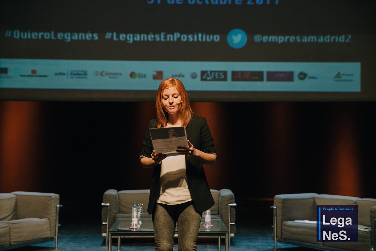 Presentando el evento People&amp;Business sobre #innovación y #emprendimiento en la Universidad Carlos III de Madrid. ¡Me gusta mi profesión! #comunicación #HablarEnPúblico #quieroleganes #leganesenpositivo