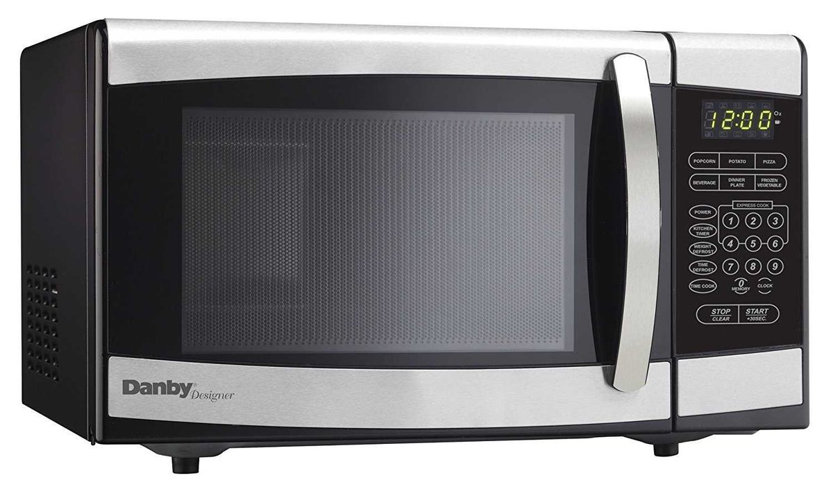 GR8ProWorkshop's tweet photo. 33% discount #sale #save #blackfriday #microvawe Danby Designer, Countertop Microwave, Black/Stainless Steel https://t.co/98flEJvIdC https://t.co/MDBrmKwwa8