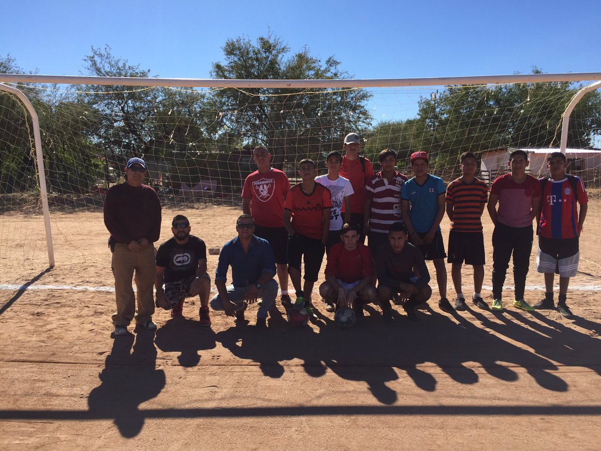 badillajuanj's tweet photo. El deporte es vida y apoyaremos a todos en carbo. Nuestro Dirigente juanito badilla #gtzsanchezmx #CNOPSonora #ROBLESPOMPA https://t.co/sqLYpI9E7K