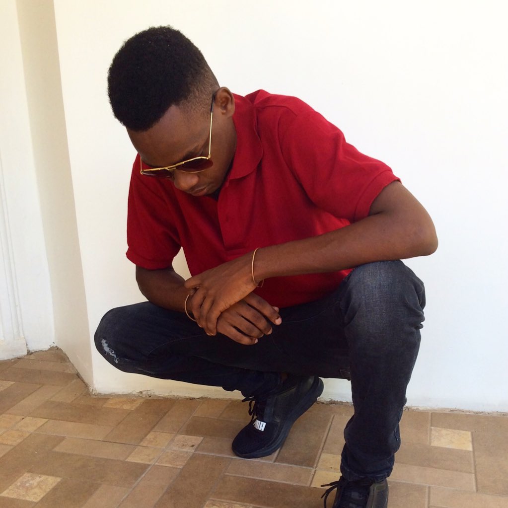 paschaladampasc's tweet photo. #NewProfilePic https://t.co/ZhHHLN1Dbn