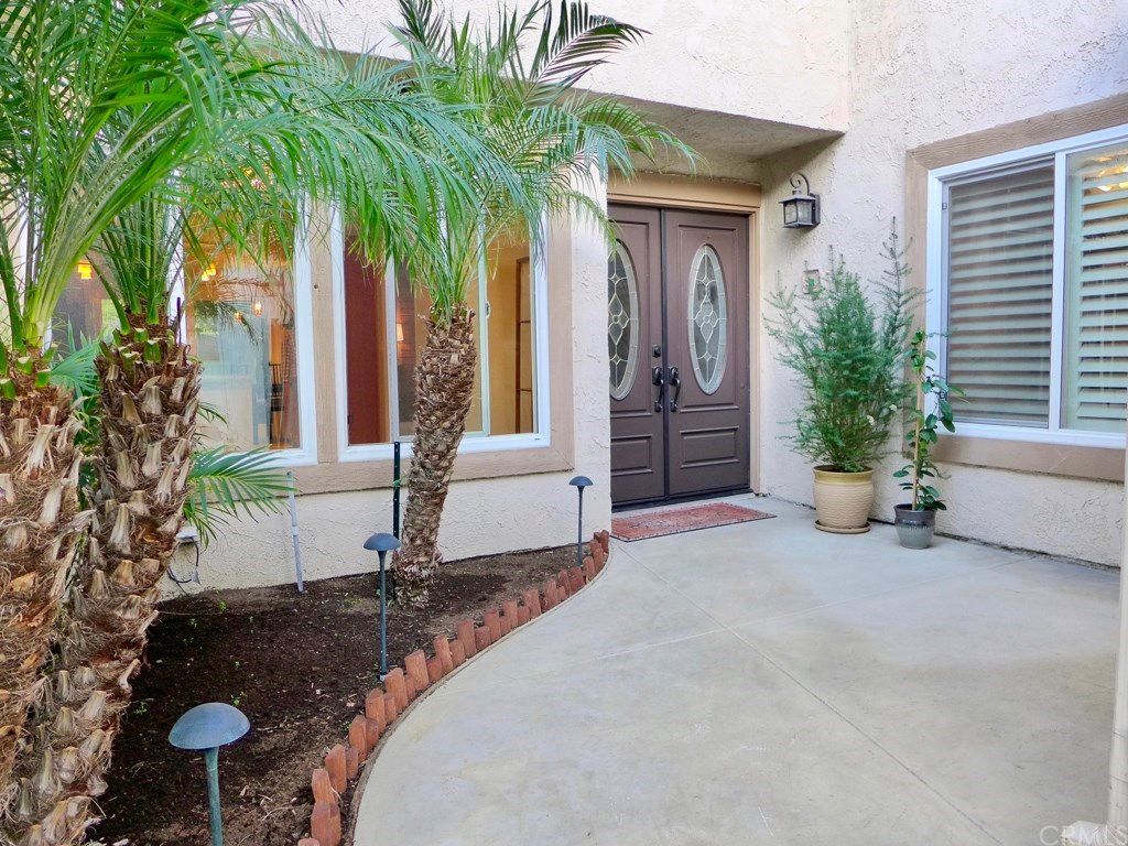 ListWellRealty's tweet photo. Come out and see our NEWEST LISTING - OPEN HOUSE happening NOW Sun 11/19 1-4pm https://t.co/WUtEKXjlpo https://t.co/zMY0MRyODG