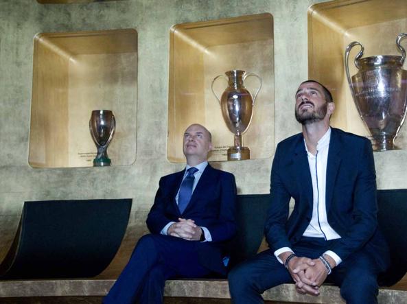 1. Napoli
2. Inter
3. Juve
.
.
.
.
.
.
.
.
.
.
.
.
.
.
.
.
.
.
.
.
. 
.