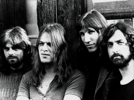 addicted_torock's tweet photo. @pinkfloyd  es LA banda en mi familia 😍 https://t.co/YM6eZeZlV7