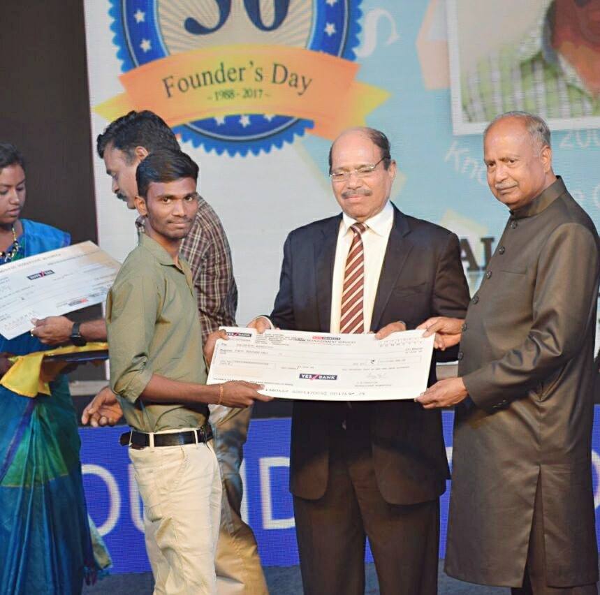 Saveetha University tweet media