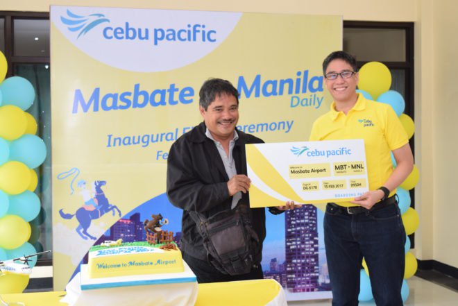 InqPOP's tweet photo. Cebu Pacific asks netizens where in the Philippines they want to fly. Read more: https://t.co/IqsTkPLhdK #CEBFlyMeTo https://t.co/X9X9vJ7oJ5