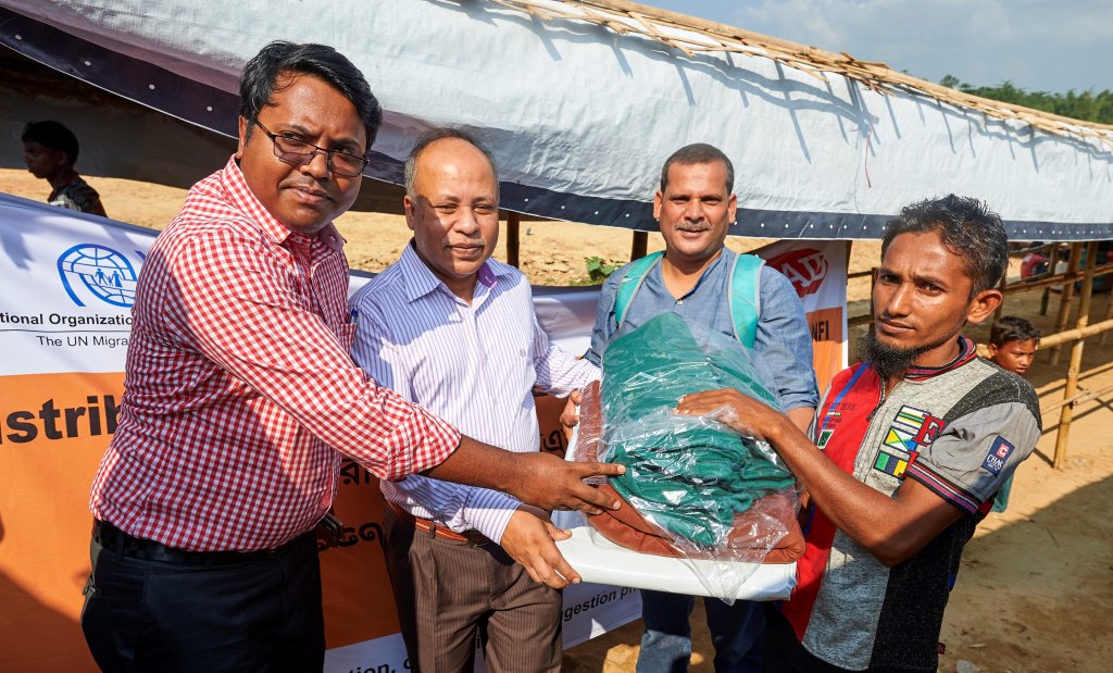 #Rohingya #RohingyaCrisis <a href="/ChristianAidBD/">Christian Aid BD</a> #response wid #DirectorGeneral #disaster #management <a href="/PaulValentinCA/">Paul Valentin</a> <a href="/nick_guttmann/">Nick Guttmann</a> <a href="/christian_aid/">Christian Aid</a> #humanitarian #Relief #Bangladesh #Humanitariancrisis@@ECHO_Asia @DFID_Press <a href="/ramkishan2000/">Ram Kishan</a> <a href="/yeeshushukla/">YEESHU SHUKLA</a>