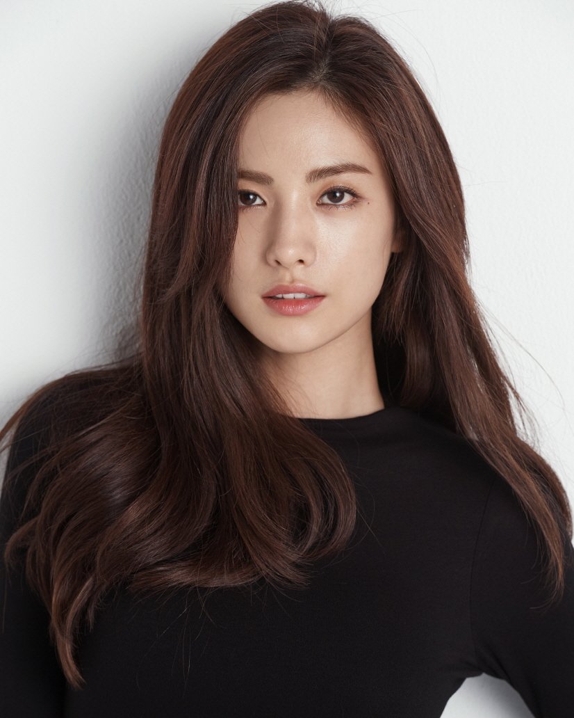 AfterSchoolTH's tweet photo. [ข่าว] นานะตัดสินใจต่อสัญญากับ PLEDIS 
เพลดิส "ในอนาคต เราจะสนับสนุนนานะทั้งในฐานะนักแสดงและเอ็นเตอร์เทนเนอร์อย่างเต็มที่���รับ ขอให้แฟนช่วยมอบความรักและความสนใจกับกิจกรรมต่างๆ ของนานะที่จะเกิดขึ้นในอนาคตด้วย" 
 https://t.co/AkW7iSdij2 

// แปลไทย: nj829 https://t.co/z545Ck8YFP