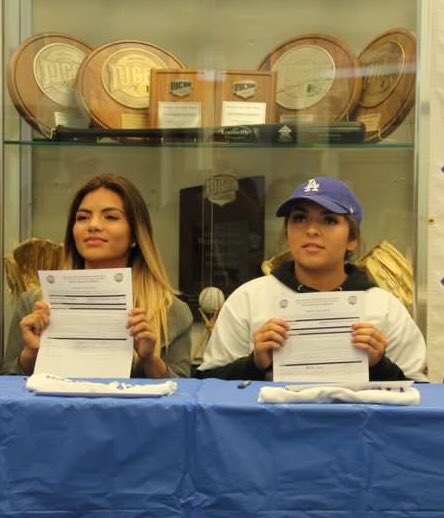 TucsonAztecs's tweet photo. Congrats to our Aztecs Gabriella Acosta and Clarissa Lizarraga who signed to play at Gateway Community College! #AztecStrong https://t.co/6rhrfkv0Y5