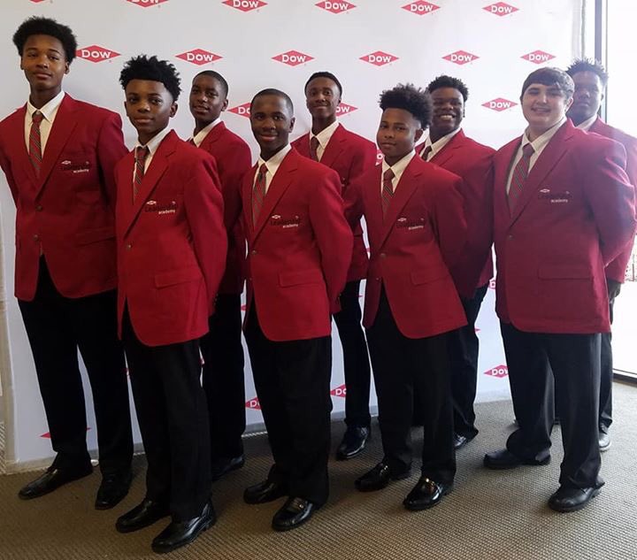 jwillsrspeaks's tweet photo. 1st Semester in the books, the boys learned so much about Manhood and building the personal brand!#dowleadershipacademy #italkmen #italklife https://t.co/Ew9yS9nAvJ