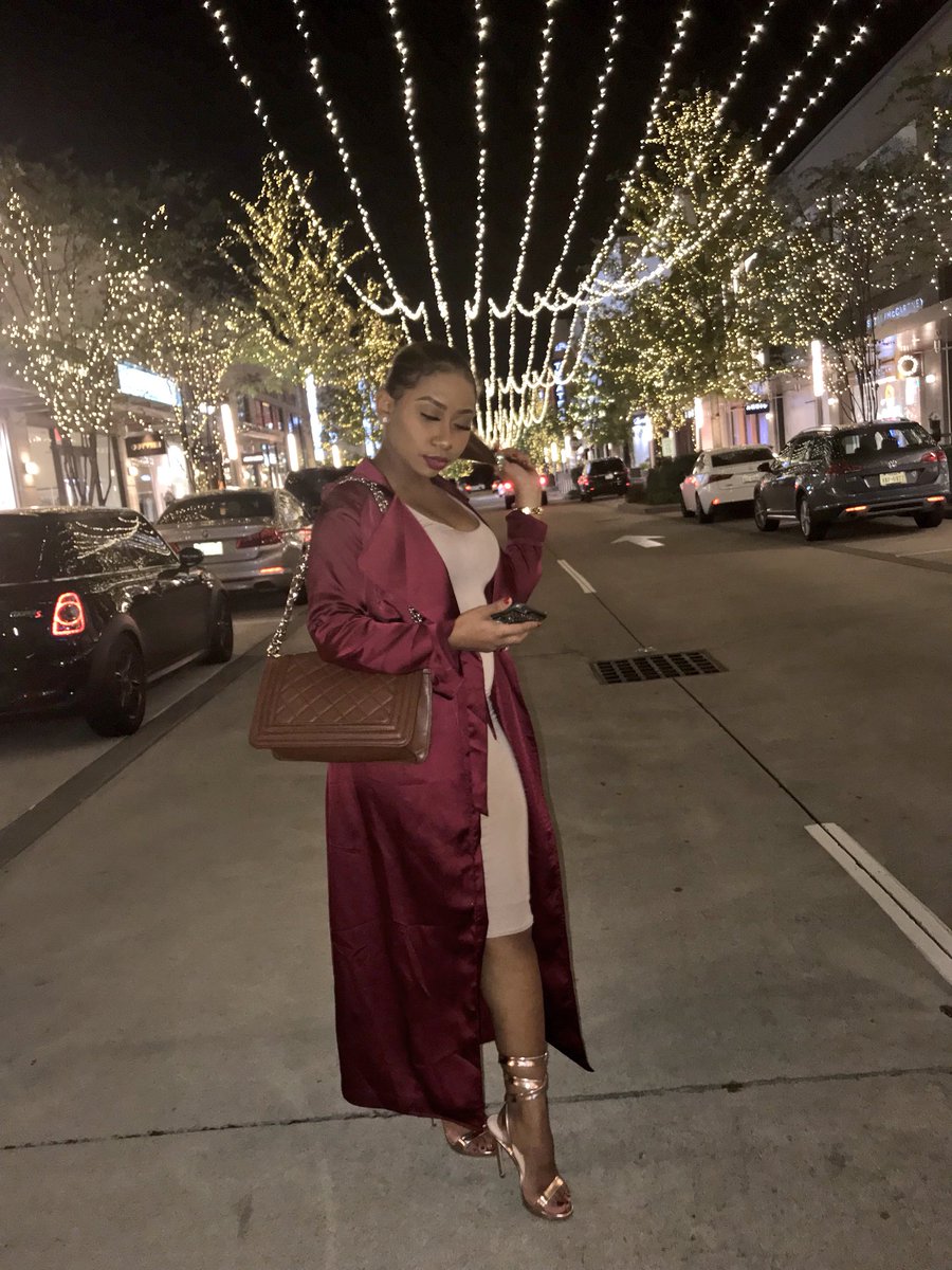 Sheba__'s tweet image. Can’t even compare