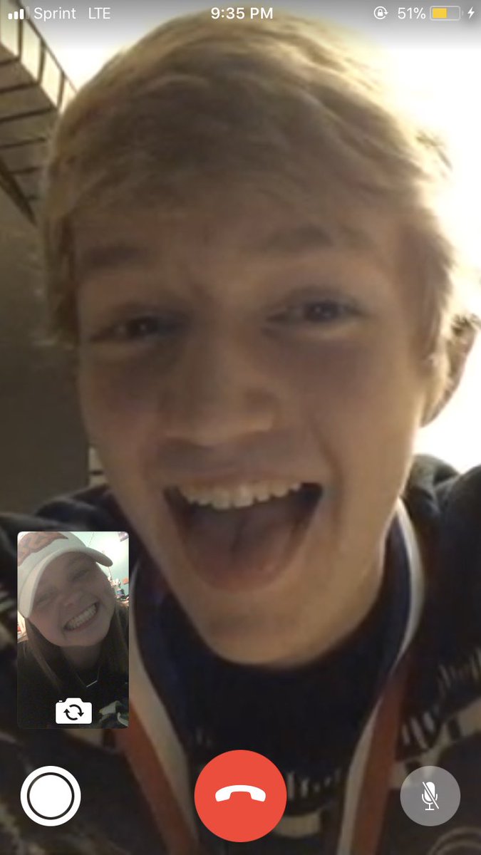 DECA_Jordyn's tweet photo. Shoutout to DECA for bringing me my bestie 🔷 @DECA_Trevor #connectmodeca https://t.co/yKBdKIt1xY