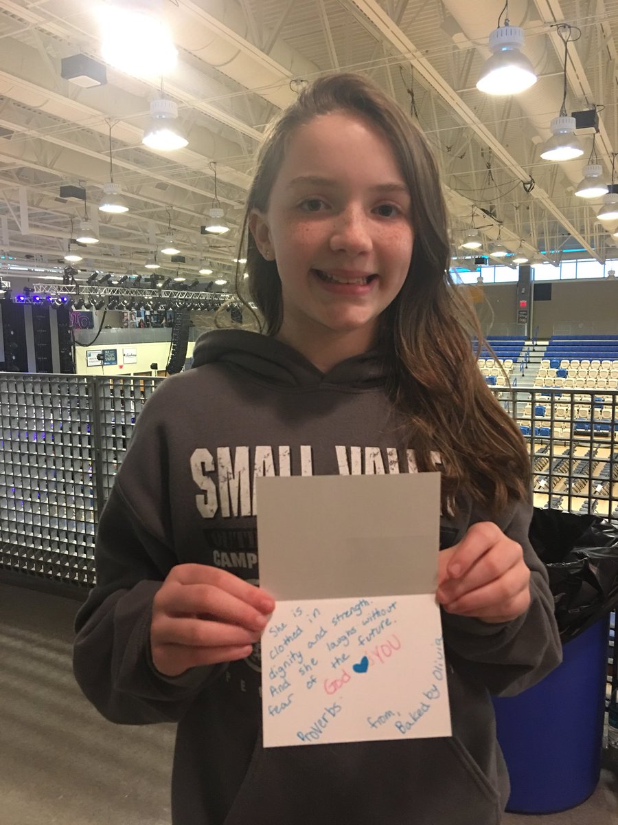 BakedByO's tweet photo. @951SHINEFM Praying my card got into the right hands tonight. My mom & I read Proverbs 31:25 every day. ππ©π»βπ³πΆ #rootdtour #blessings #bakedbyo #shinefm #kidchef #proverbs #proverbs3125 https://t.co/M3vIobyGXK