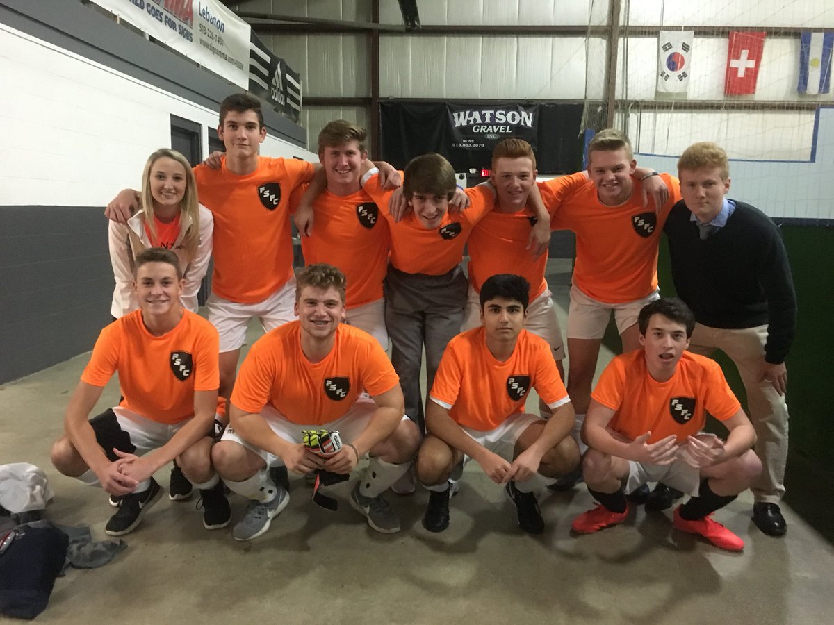 firesquadfc's tweet photo. Tb to the squad that started it all๐ฅ new and old faces but 2 years later here we are, Cincys sexiest indoor team๐ #sznthree #firesquad #fsfc https://t.co/n0TG13YMtw