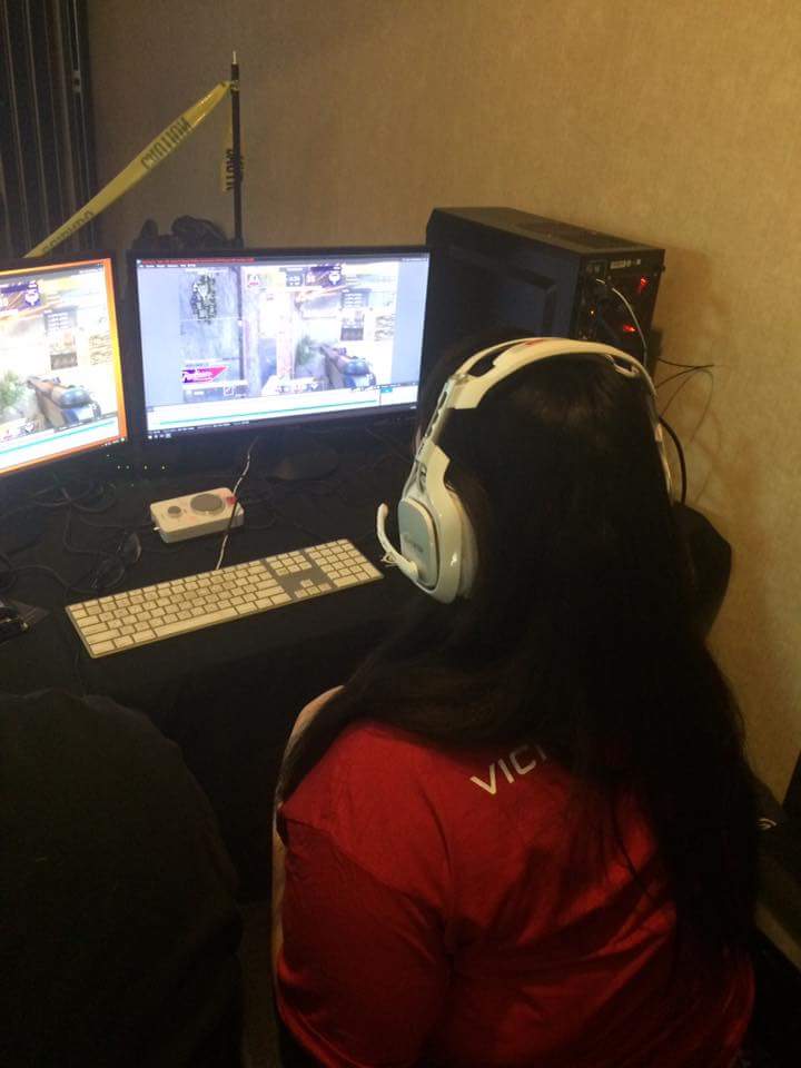 ViciousMstrss's tweet photo. My first training of the live stream at #DetroitOpen ! I was so scared 😂 I can live stream but for 600 viewers is scary lmao #MESevents https://t.co/sFBZIOjPgw
