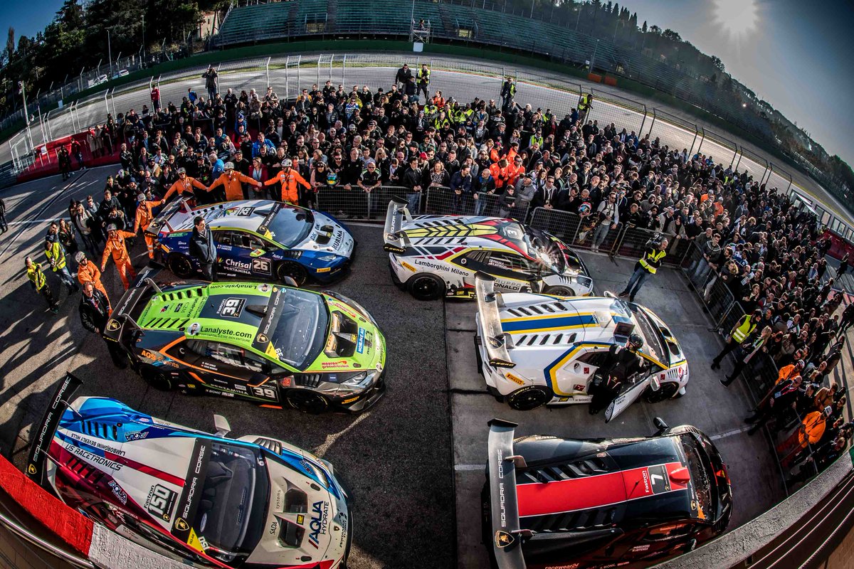 LamborghiniSC's tweet photo. Fifth edition of Lamborghini World Final won by Agostini and Hindman > https://t.co/8QevCctiBa
#SuperTrofeo #WorldFinal #LamboFinal https://t.co/r2HVko5wL9