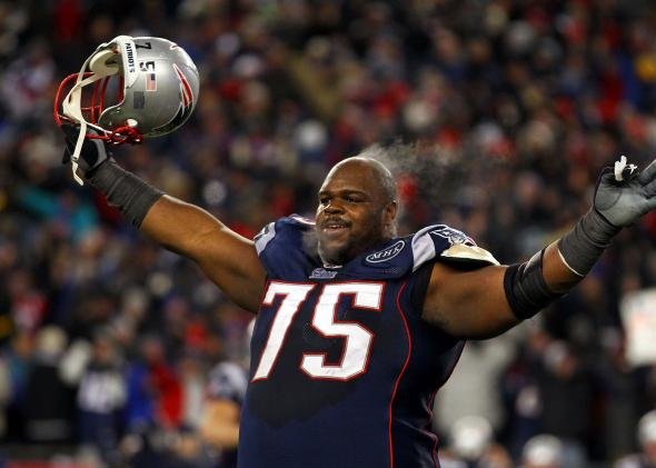jamesmcfatter's tweet photo. dae think that vince wilfork may be the night king https://t.co/yGk9kvMyb3