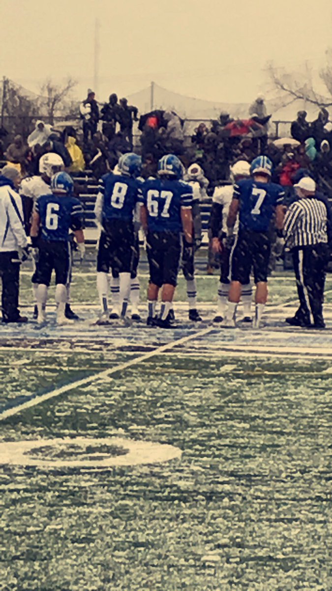 JoeyJStutz's tweet photo. Thank you Lake Zurich for all of the support you have been giving our football team. I am blessed to say that I will be playing my last game in a Lake Zurich uniform Saturday for the best town, student section, coaches, and teammates in the state. Thank you everyone #OneMore https://t.co/clQDUbu6TR