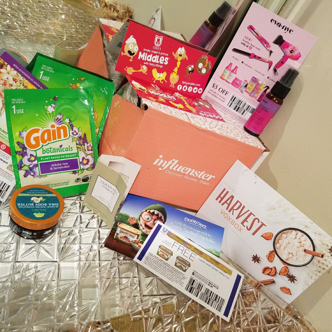 janetlmon's tweet photo. From My Big Eyes 👀...feels like Christmas ova here!❤  Received all these products "FREE" 4 testing purposes. Thx @influenster #influenster https://t.co/bie2unRKK4