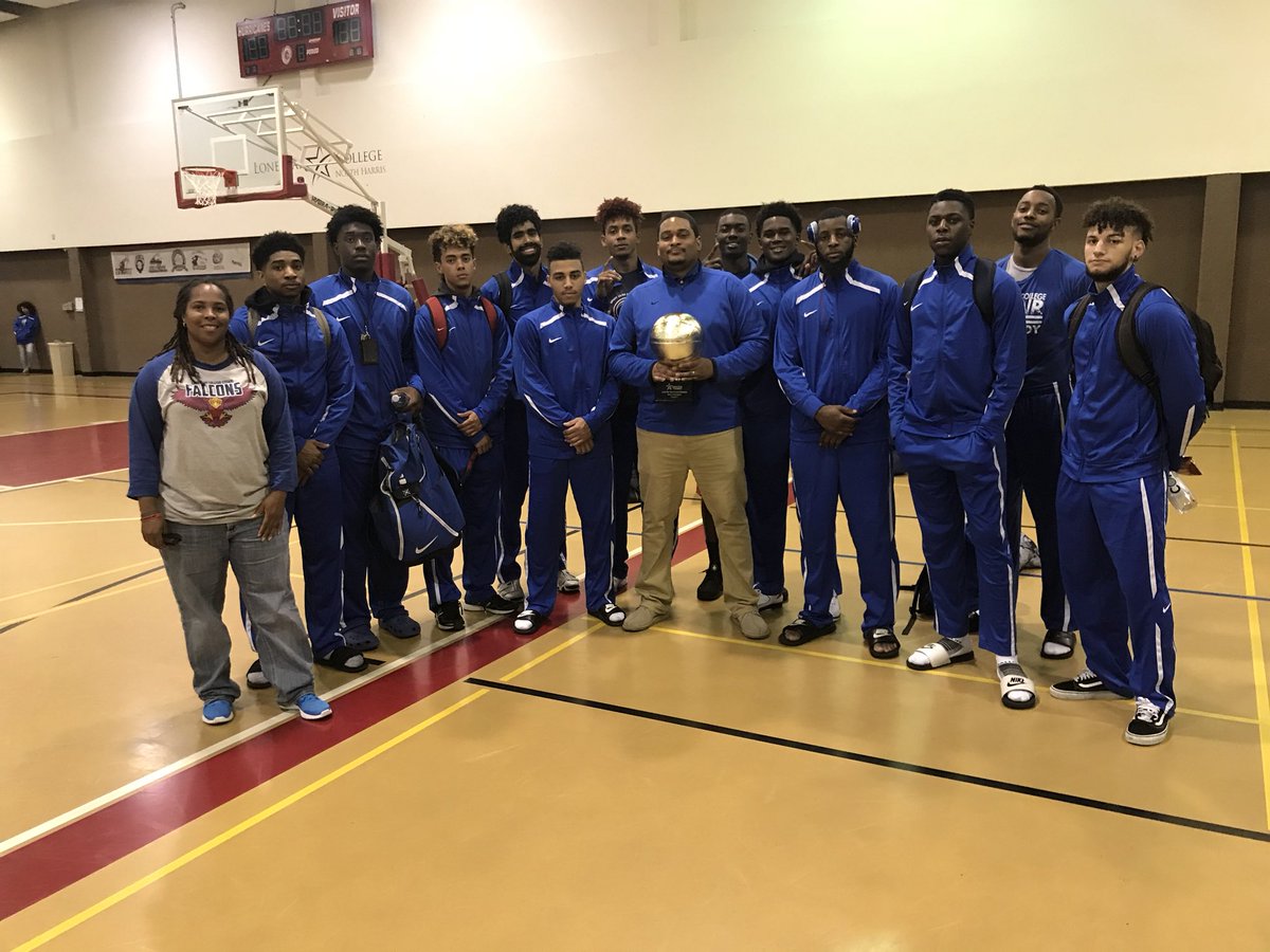PSBHouston's tweet photo. Falcons finish the conference fall season undefeated winning the championship 56-41 over Kingwood 🔵⚫️🦅📚👊🏽💪🏽. #MentalToughness #WeOverMe https://t.co/ViG44K6OLH
