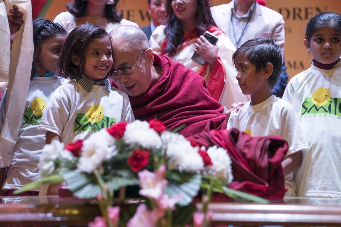 uatext's tweet photo. The Dalai Lama, New Delhi, November 19, 2017, at The Smile Foundation. Photo by Tenzin Choedor. https://t.co/VMmoJRUPtl