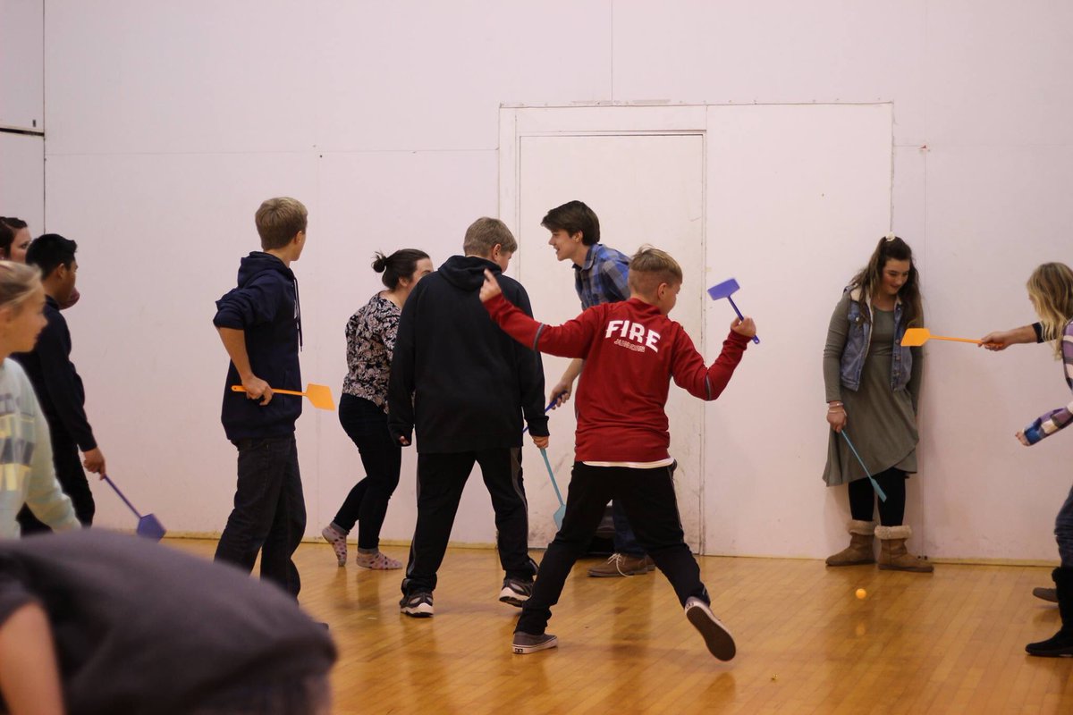 browcoww77's tweet photo. Sunday nights @EncounterCh_ch #YOUTH. https://t.co/5hJMCAiJRZ