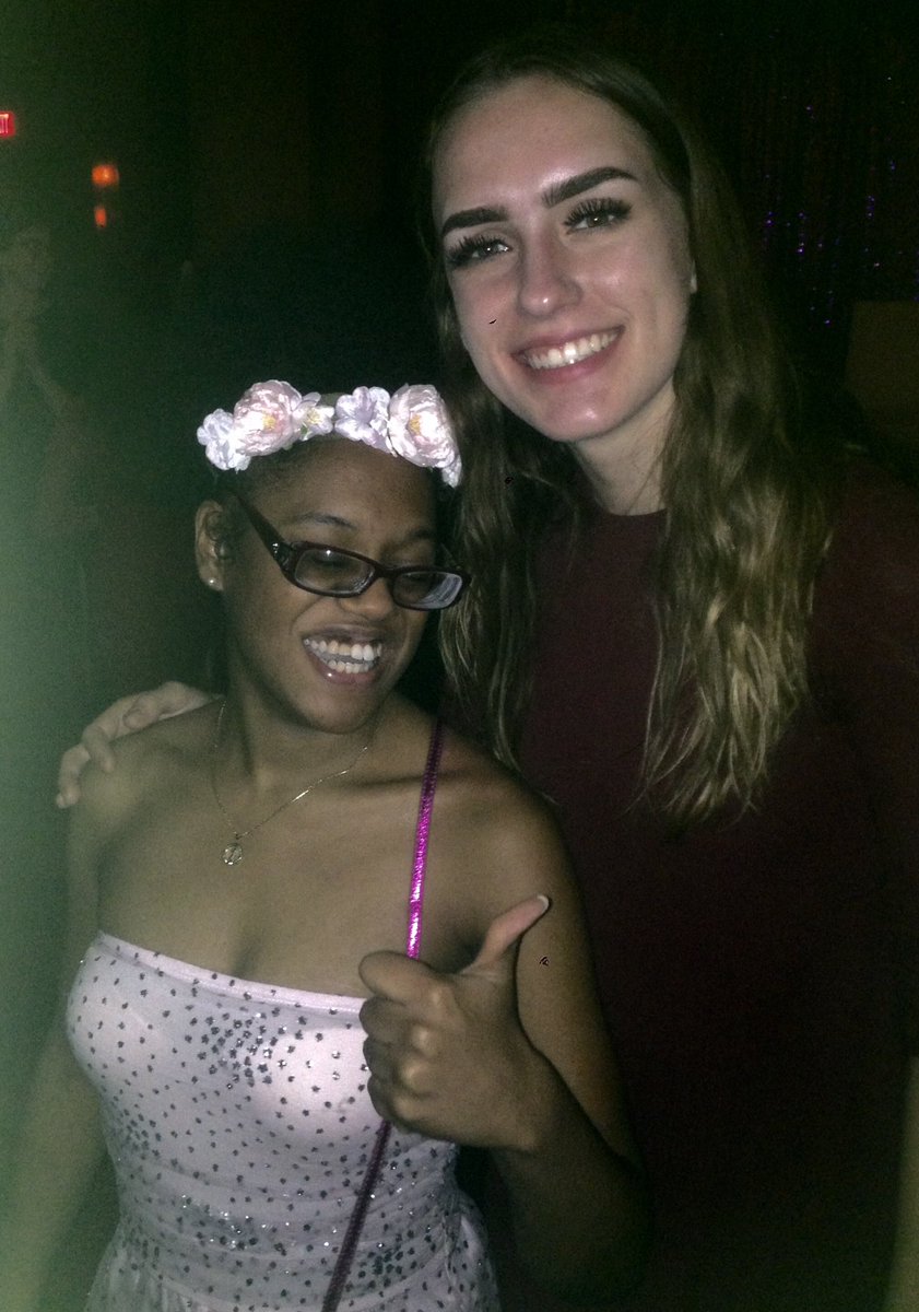 MdnBuddies2016's tweet photo. What's better than spending an evening with your Buddy?? Only when that evening is also Buddy Prom! #bbaz #PadreNation https://t.co/zh9IdWgs3O