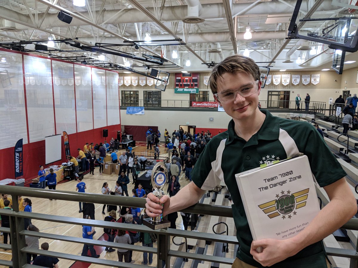 DangerZone7900's tweet image. Connect and 3rd place Inspire at Lakeville! Seeya at state! #omgrobots