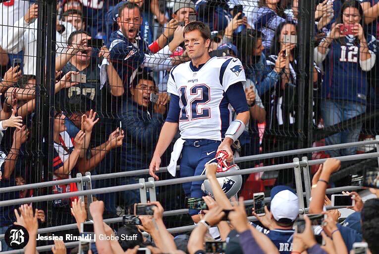 TomBradyEgo's tweet photo. Patriots beat the Raiders 33-8!!!!

6 straight wins for the Pats!

Tom Brady: 339 yards &amp; 3 TDs

#NEvsOAK #PatriotsEnMexico #GoPats https://t.co/Gk2vJ8V2Ix