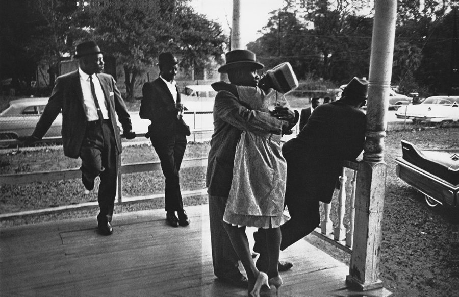 LitFrdm's tweet photo. Leonard Freed's Black in White America was an early inspiration for #JamelShabazz. Sat 11/25 at the @BronxMuseum & @AFHBronx #BlackDocuments will explore those influences and how Jamel’s #photography inspires others in art and education. https://t.co/SlRkTlupU6 https://t.co/tmacFHHmG2