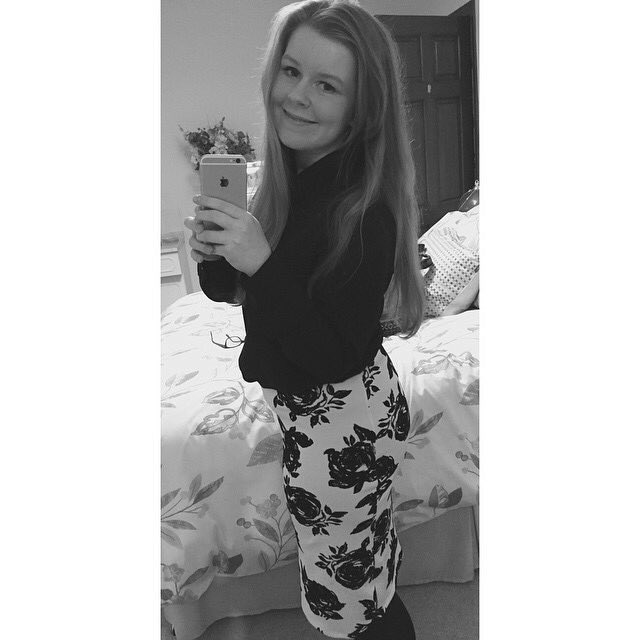 danielleprice__'s tweet photo. Remember when I thought I was fat hahahaa fml #gymhereicome https://t.co/OkxFM28bh8