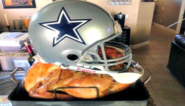 TXProChemSoil's tweet photo. 🚧Eagles Roast🏈 No Fly Zone as Cowboys Soar High Tonight Not Eagles🏈🐝🐝🐝🏈#RT #CowboysNation #DakAttack #SNF #Cowboys #SoilStabilization #DallasBuilders #NewConstruction #Texas #PHIvsDAL – 👀You in BIG D #XMAS EVE @DallasCowboys @Eagles @Altura_Homes @TLKCustomLuxury @Twitter https://t.co/agyWiQEIdK