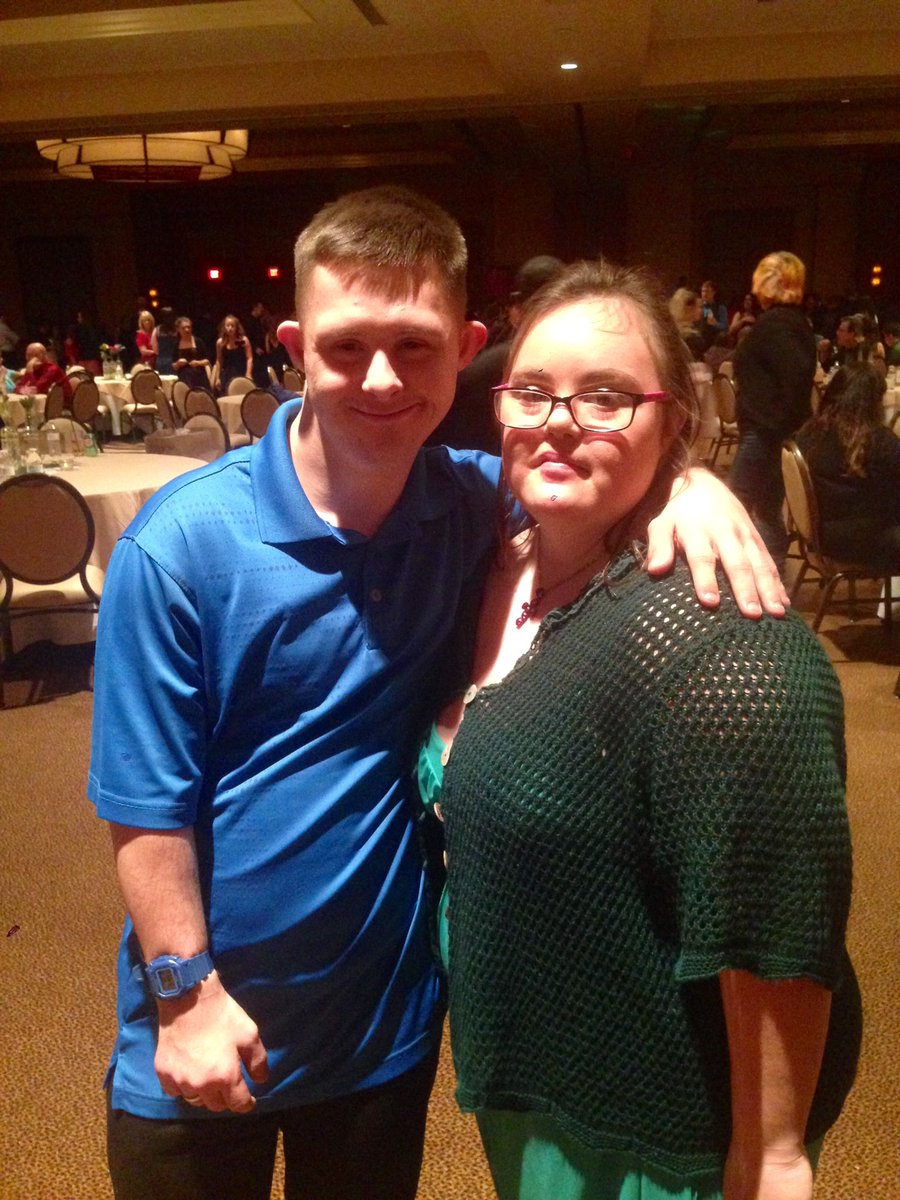 MdnBuddies2016's tweet photo. We love Buddy Prom! #bbaz #PadreNation https://t.co/rm69fzG05s