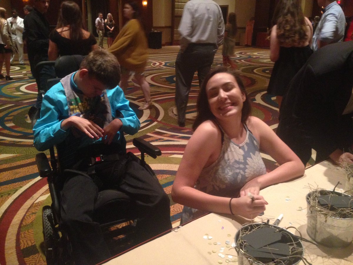 MdnBuddies2016's tweet photo. We love Buddy Prom! #bbaz #PadreNation https://t.co/rm69fzG05s
