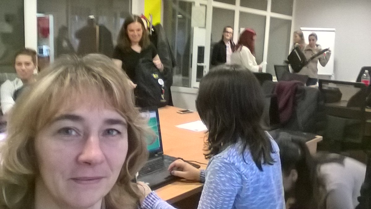 Hardworking girls explore #Ruby @railsgirls_zr #railsgirlszrenjanin #STEM #miee #etwiam #science <a href="/scientix_eu/">Scientix</a> <a href="/CPNSrbija/">Centar za promociju nauke</a>