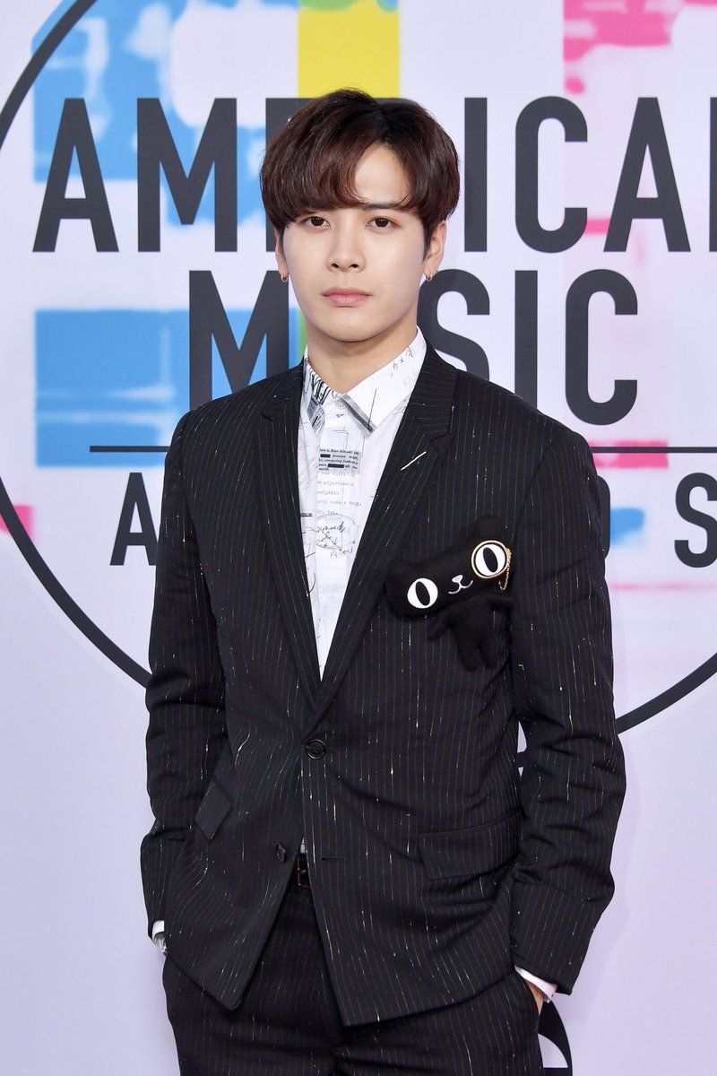 GOT7Indonesia's tweet photo. [PIC] 171119 #GOT7 #Jackson at American Music Awards 2017!

#JACKSONxAMAs #AMAs https://t.co/OMp4BGQS9p