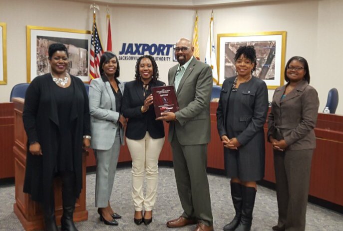 RhprincePrince's tweet photo. COMTO JAX thank you for APTA Hall of Fame recognition! https://t.co/vBxvRXcIPq